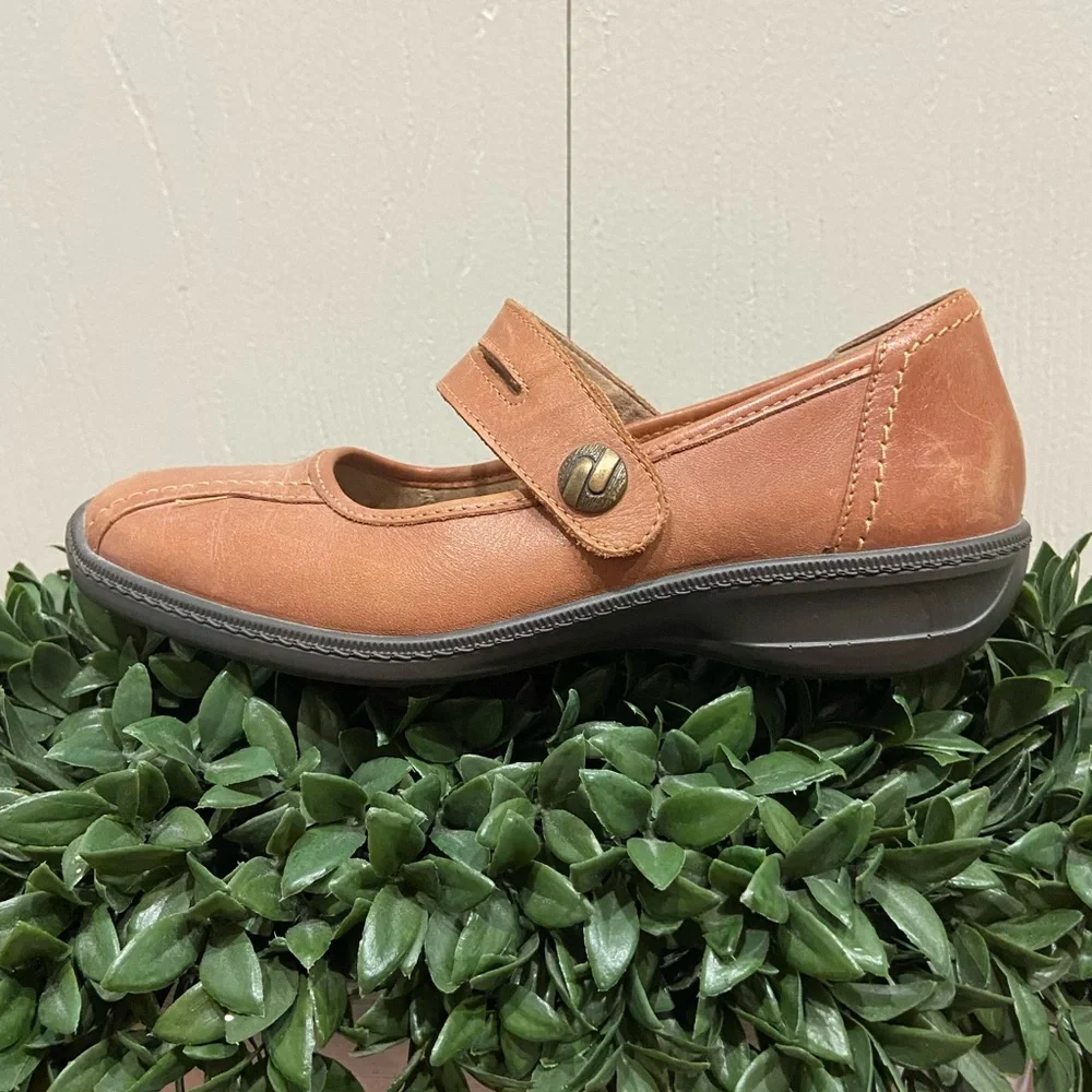 Hotter Comfort Concept Mary Jane Shoe w Velcro Strap Size 6